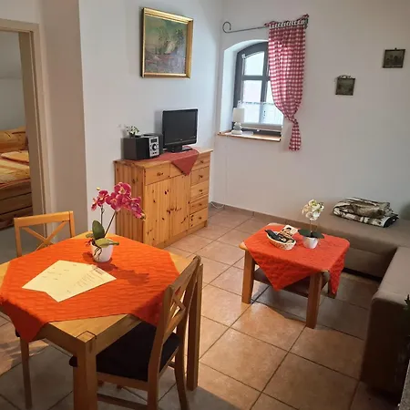 شقة Ferienwohnanlage John Alter Stall بورغ